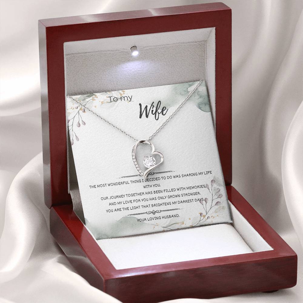 TO MY WIFE: FOREVER LOVE NEKCKLACE  GOLD/SILVER