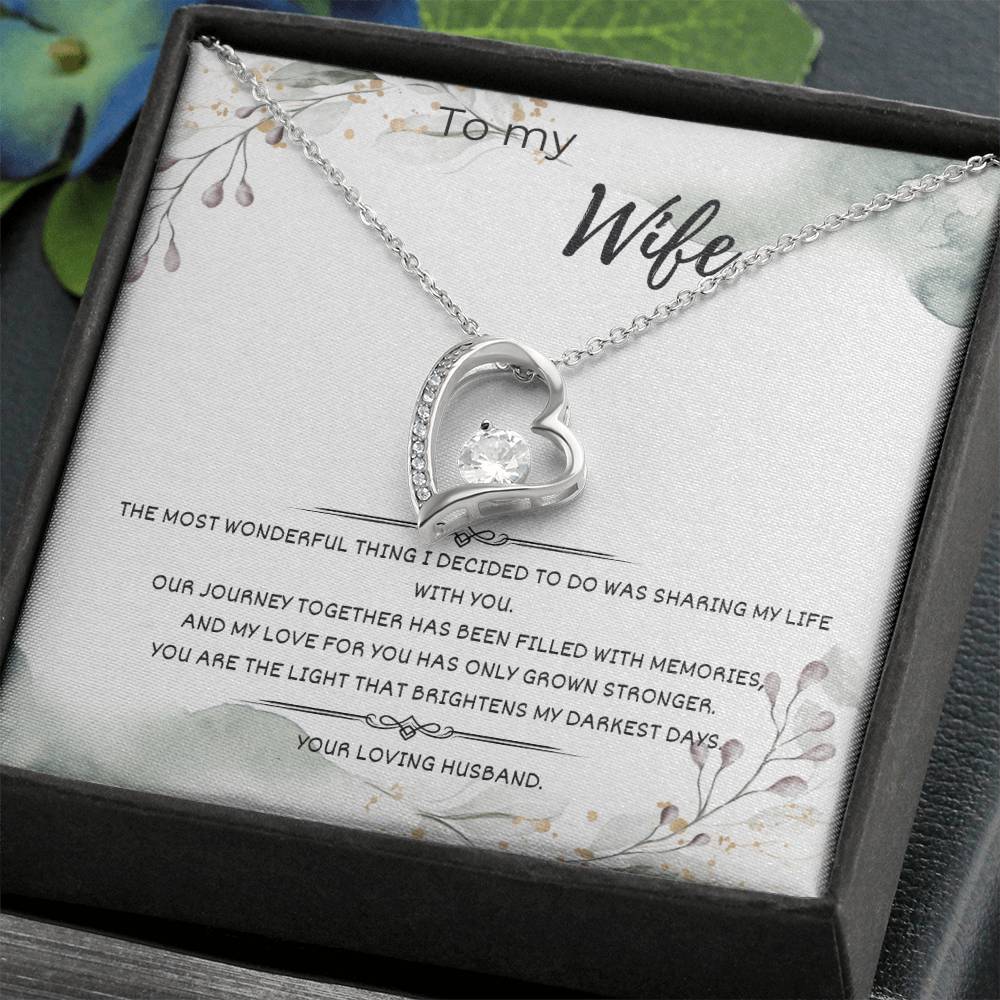 TO MY WIFE: FOREVER LOVE NEKCKLACE  GOLD/SILVER