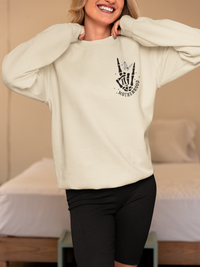 Load image into Gallery viewer, Rocking Motherhood cool sweatshirt h
